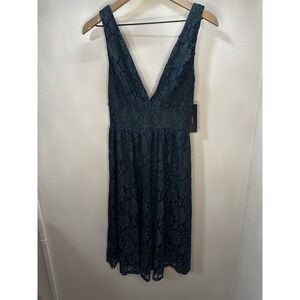 Lulus Sleeveless Fit and Flare Dress Lace Overlay Size XS Green Blue
